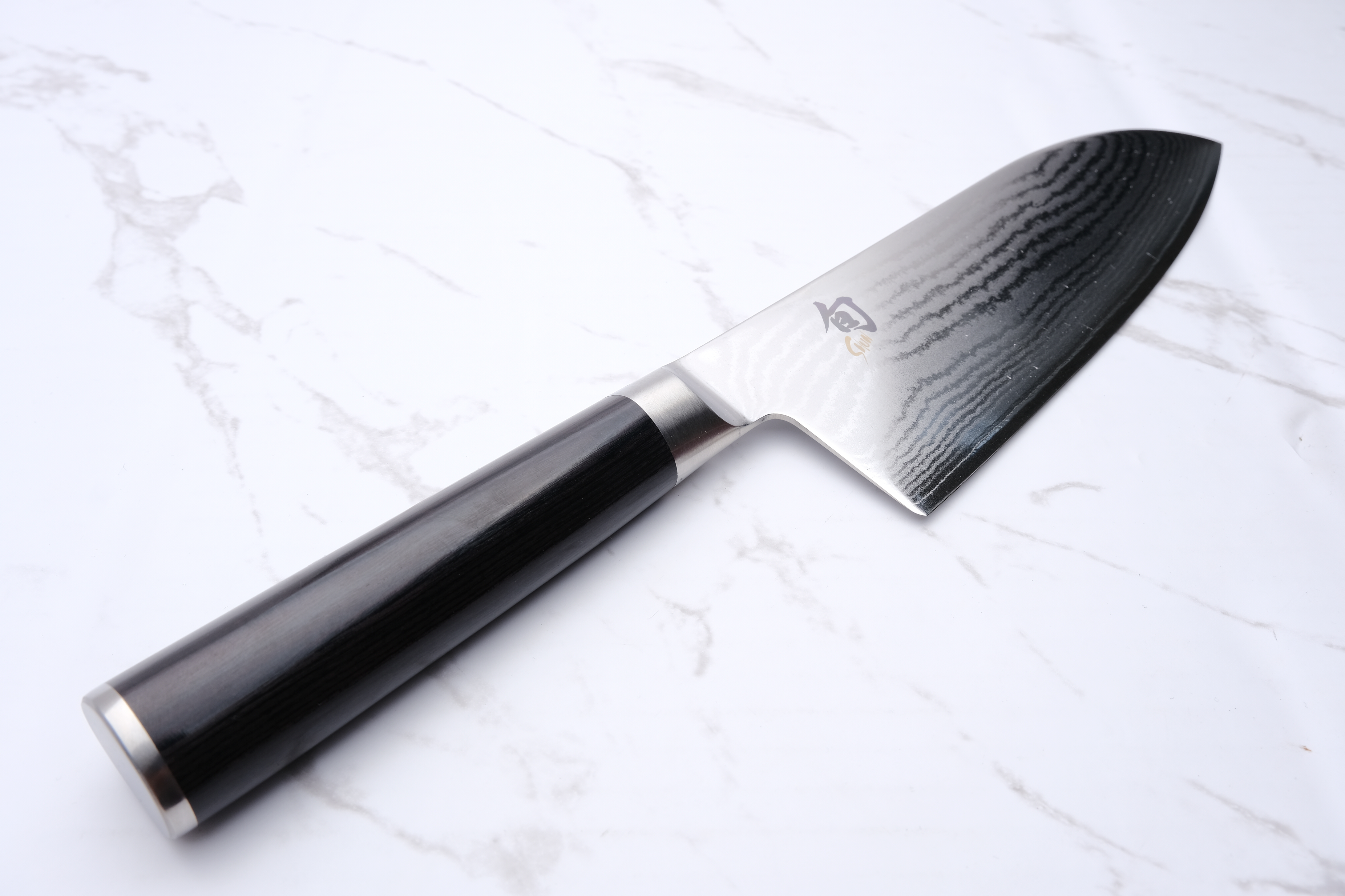 Shun Classic 190 mm breites Santoku