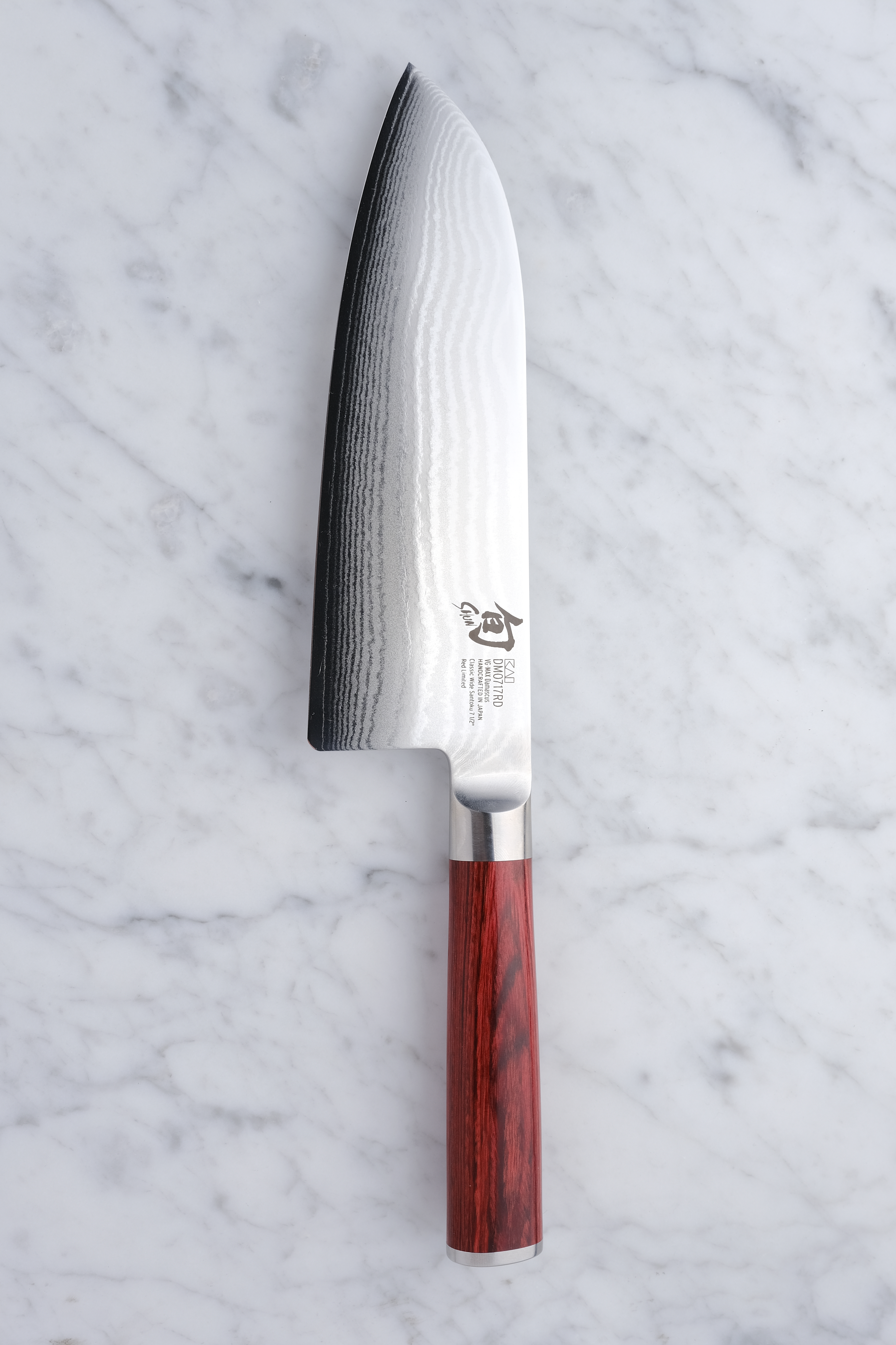 KAI Shun Wide Santoku Limited Edition mit rotem Griff