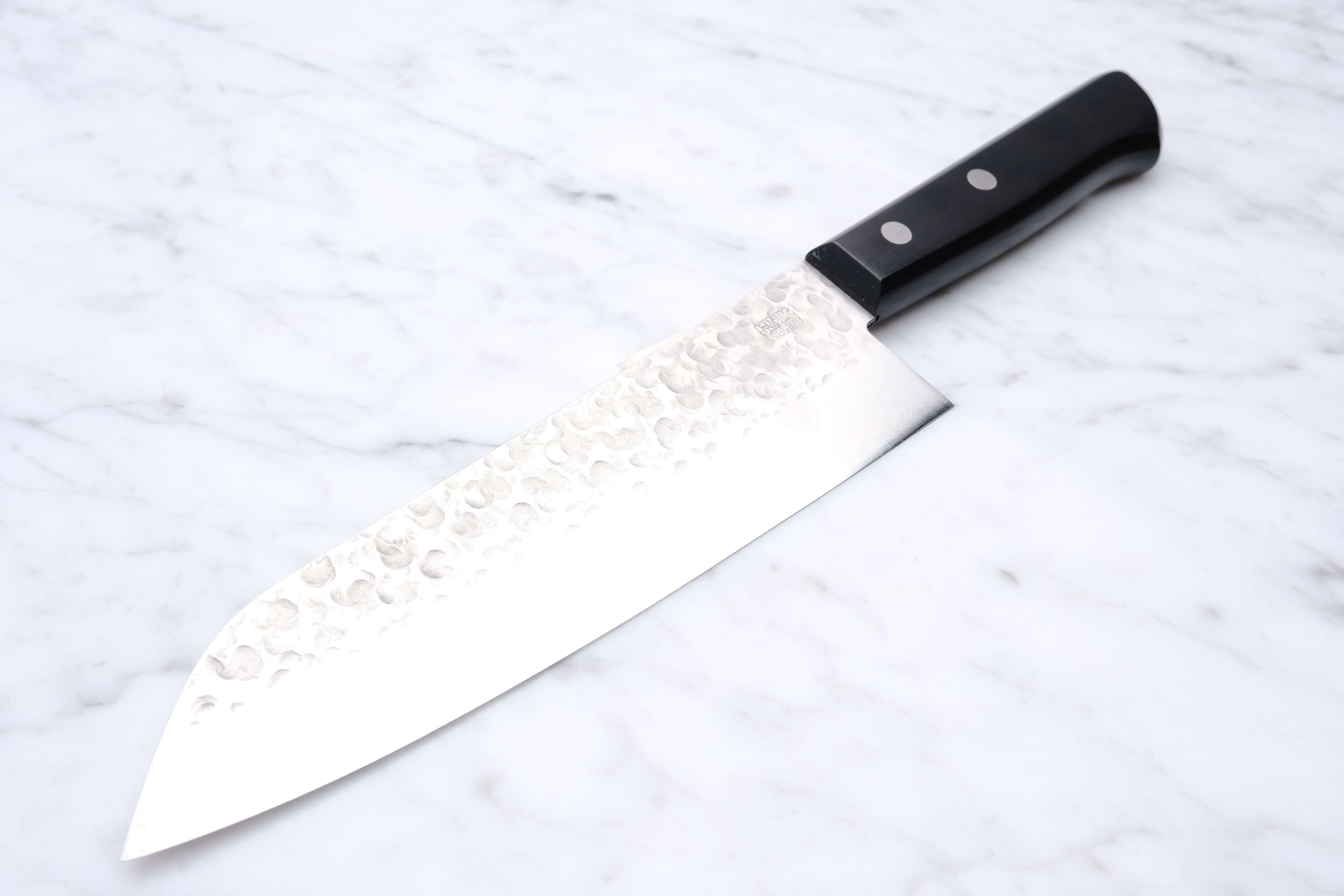 Takamura Chromax 170 mm Santoku black pakka