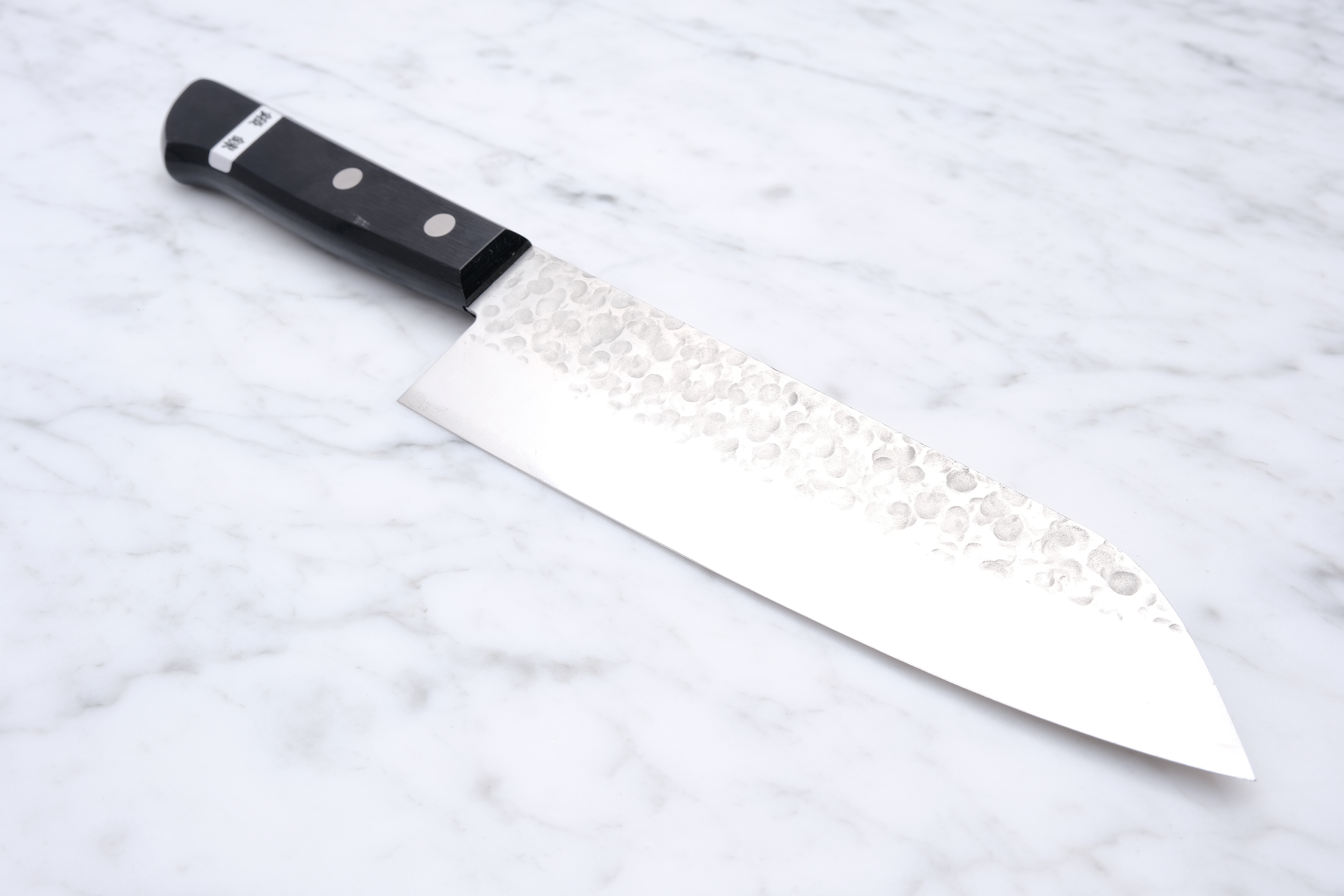 Takamura Chromax 170 mm Santoku black pakka