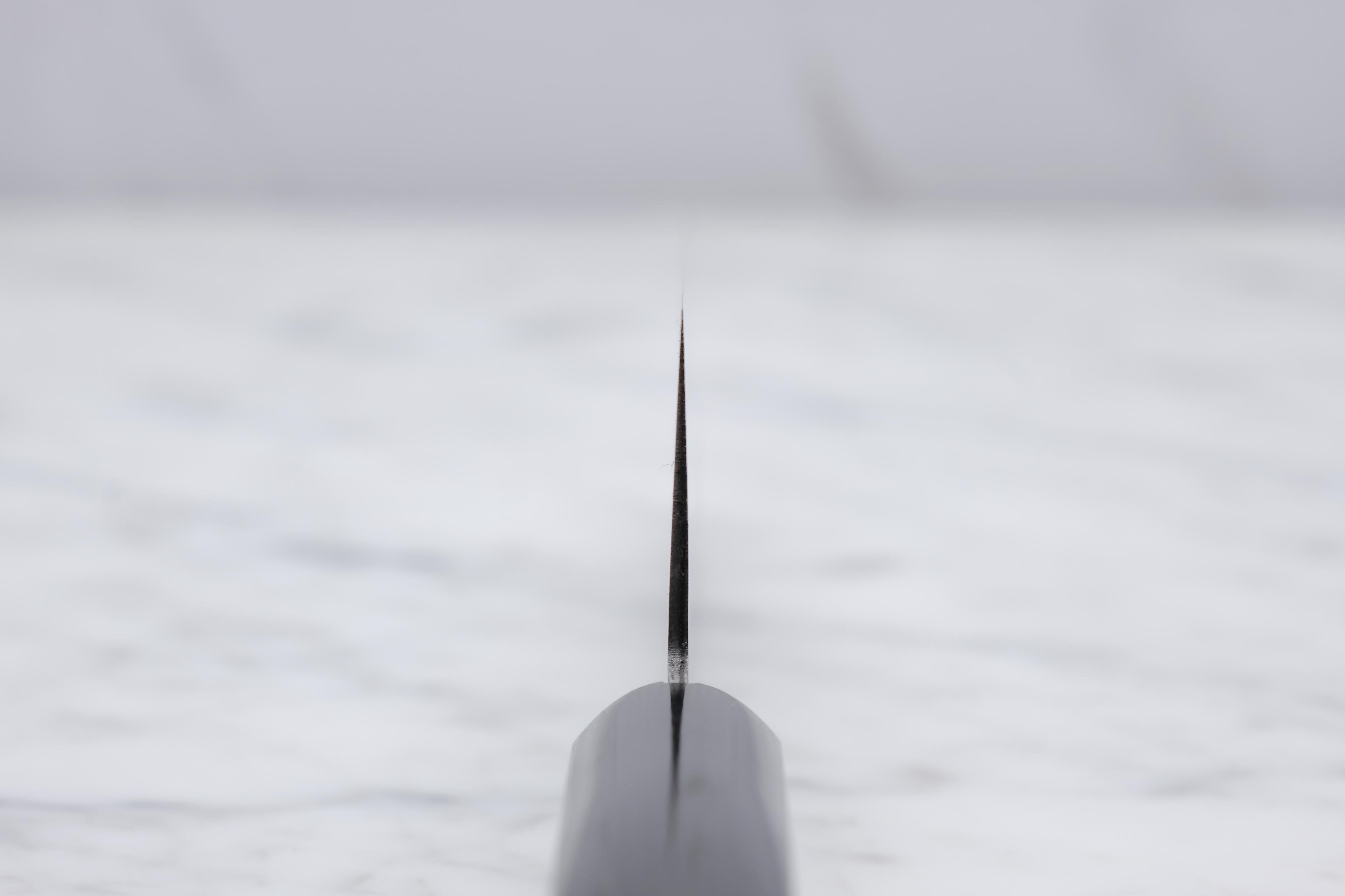 Takamura Chromax 170 mm Santoku black pakka