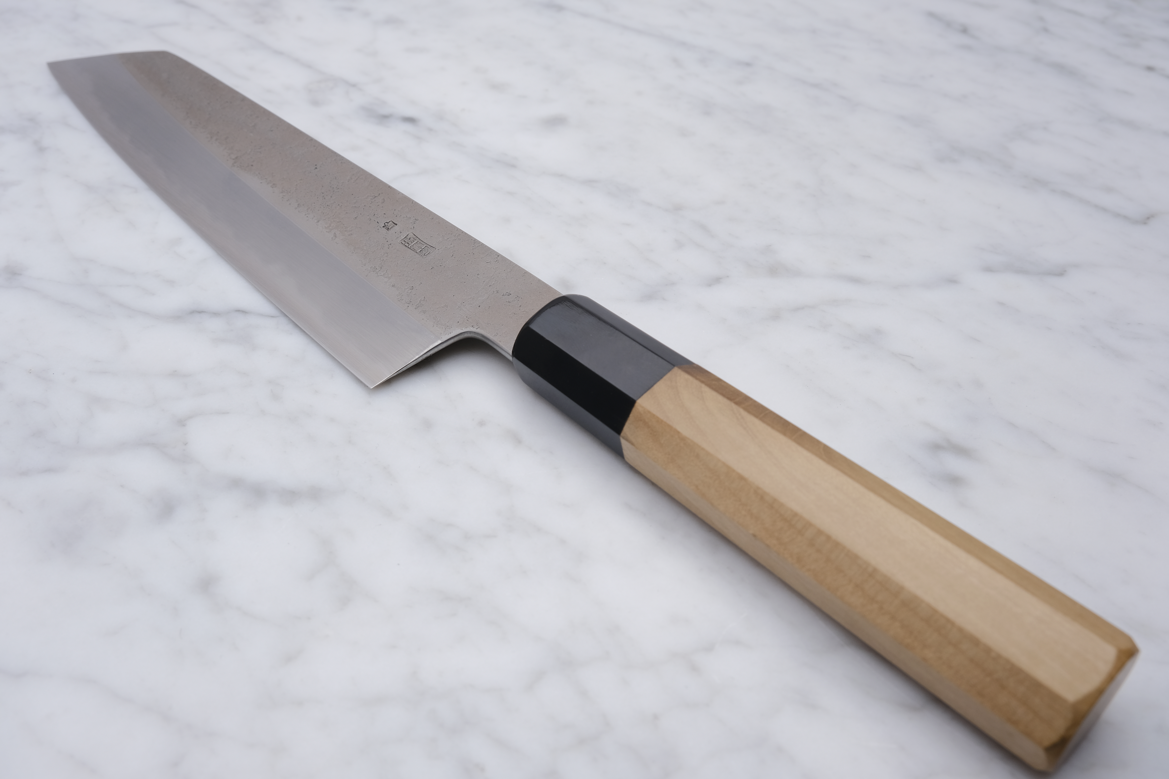 Sakai Kikumori Kikuzuki RIN Shirogami #2 - 210 mm Kiritsuke Gyuto