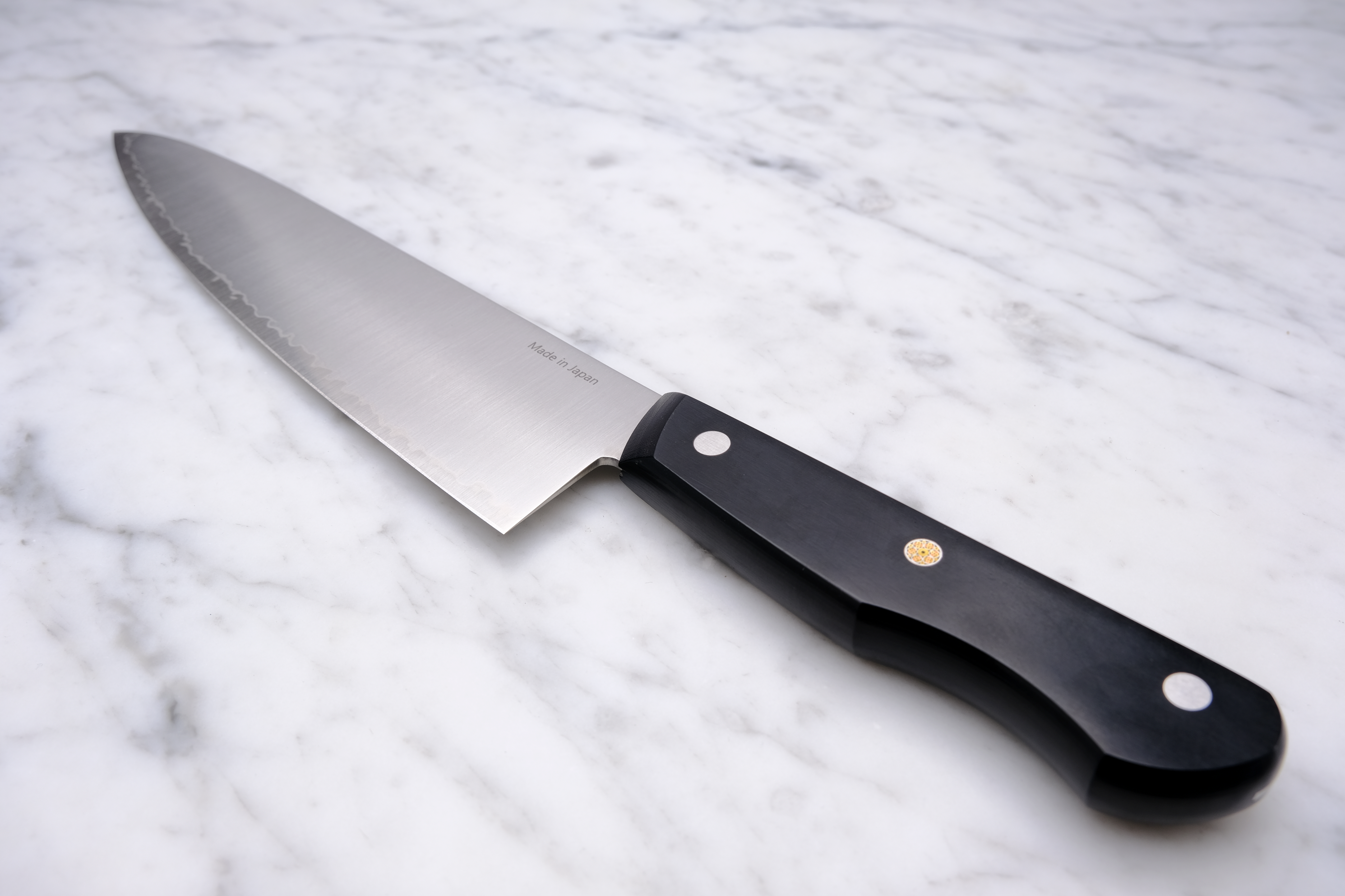 Suncraft Senzo Entré - 200 mm Gyuto