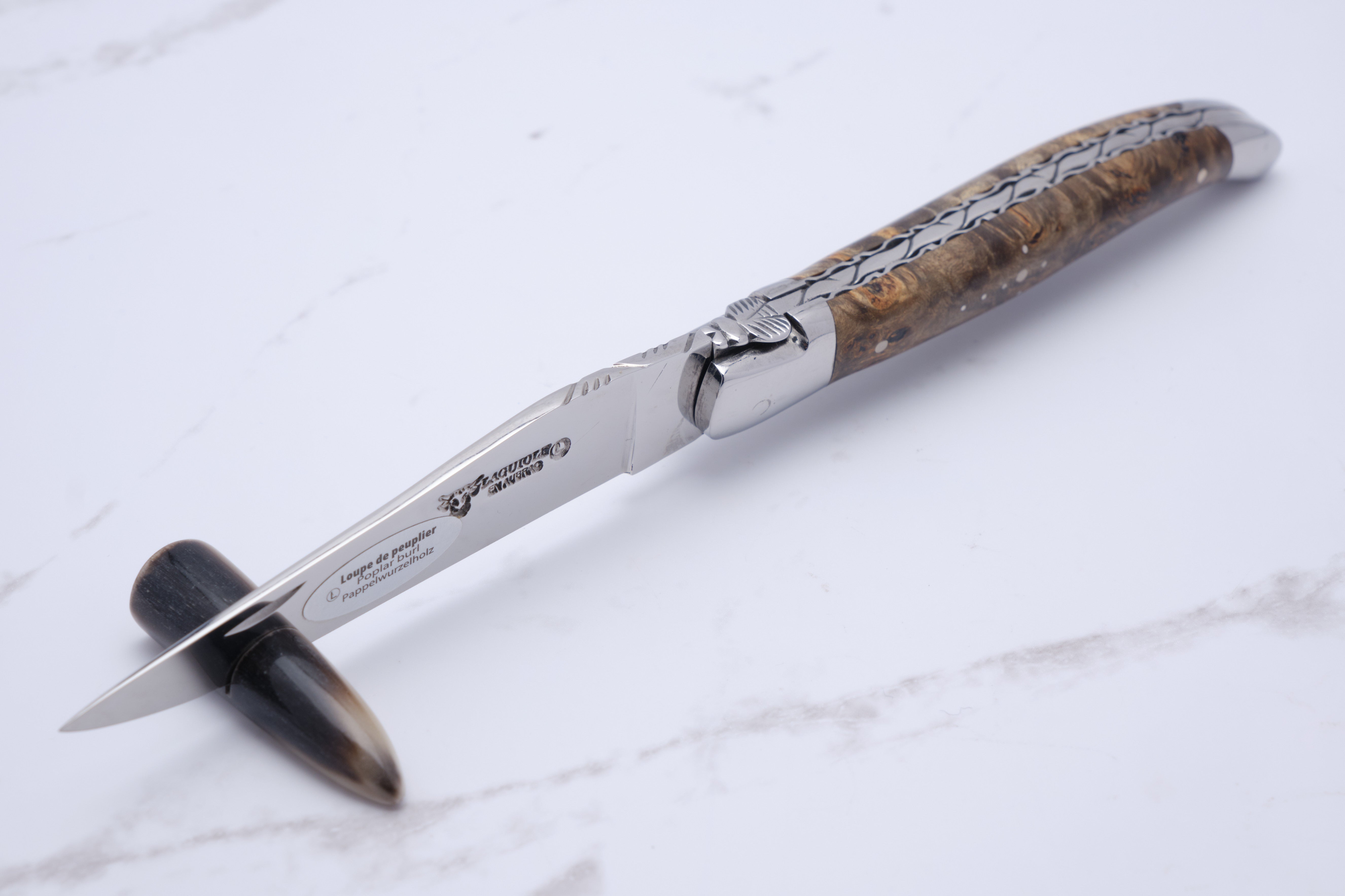 Folding knife - Poplar knot