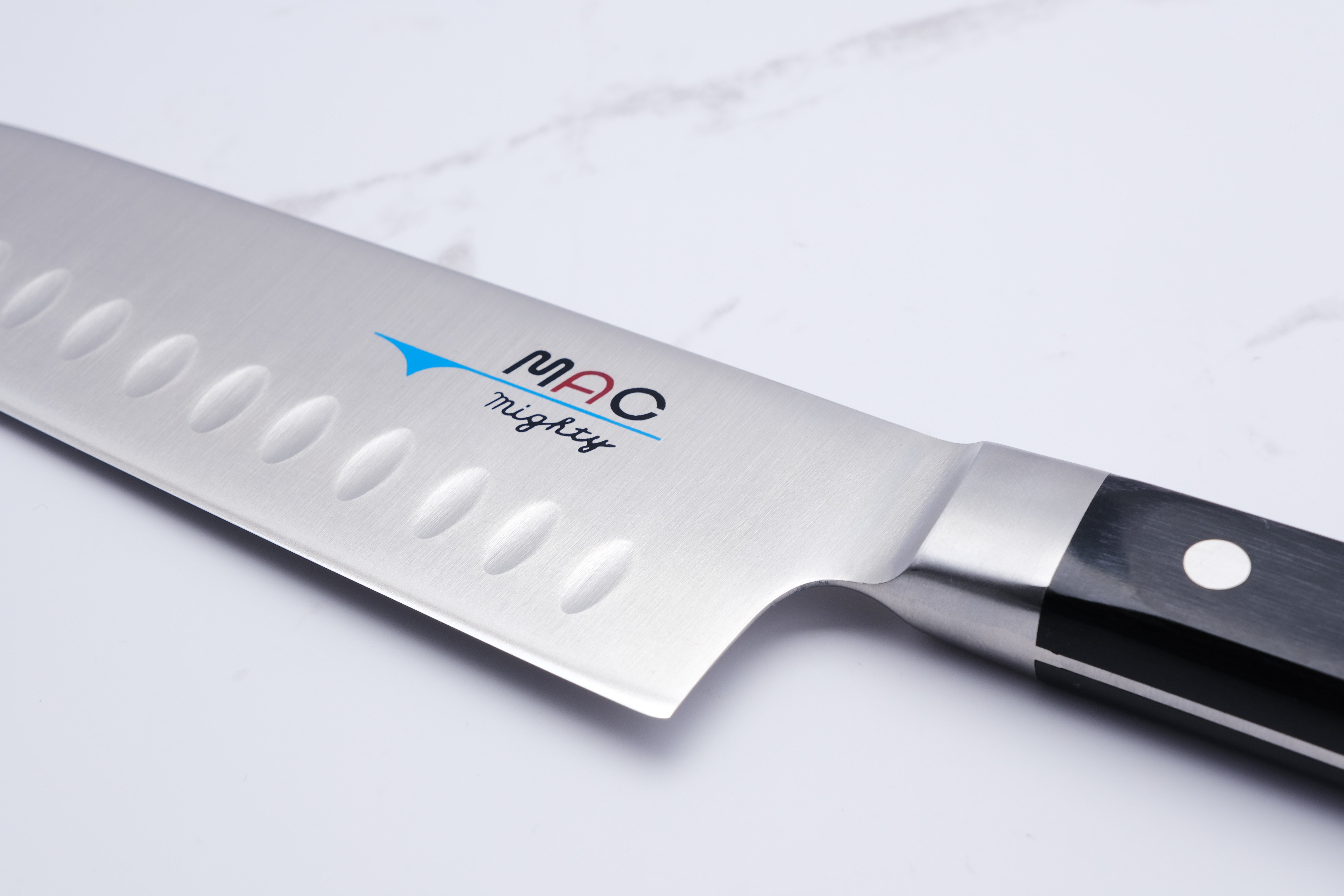 MAC Pro 170 mm Santoku with air cutter
