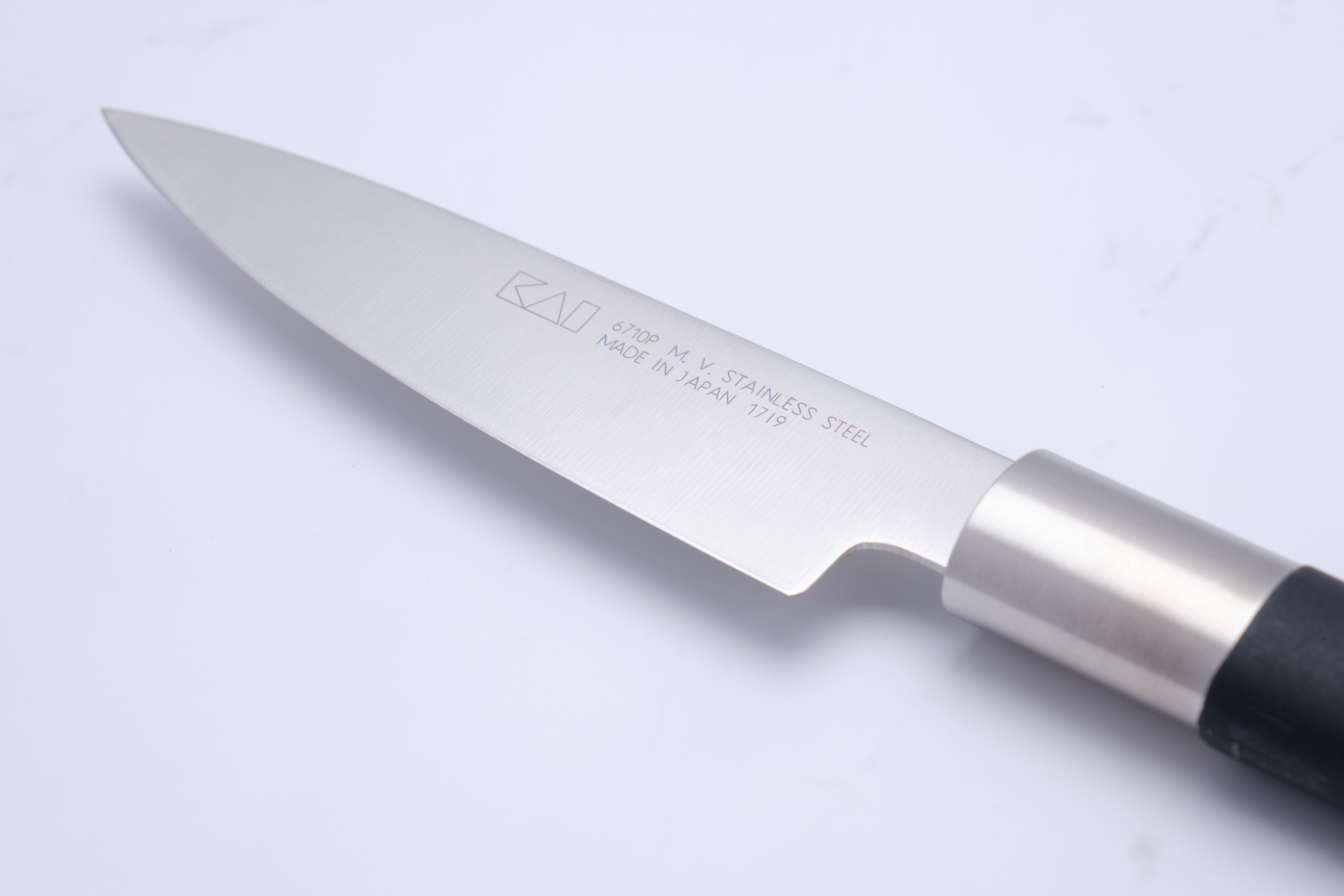 Wasabi Black 100 mm Kräutermesser
