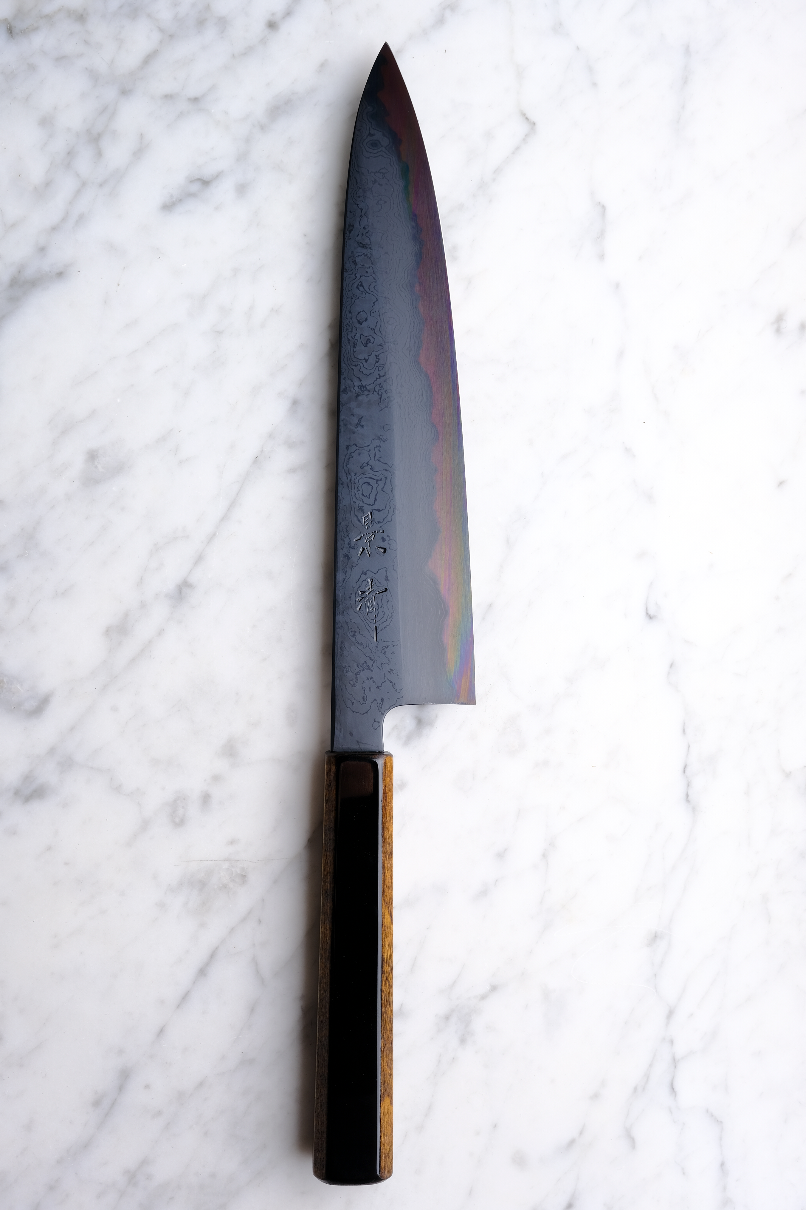 Kagekiyo Blue #1 Black Damast Akaro Griff – 240 mm Gyuto