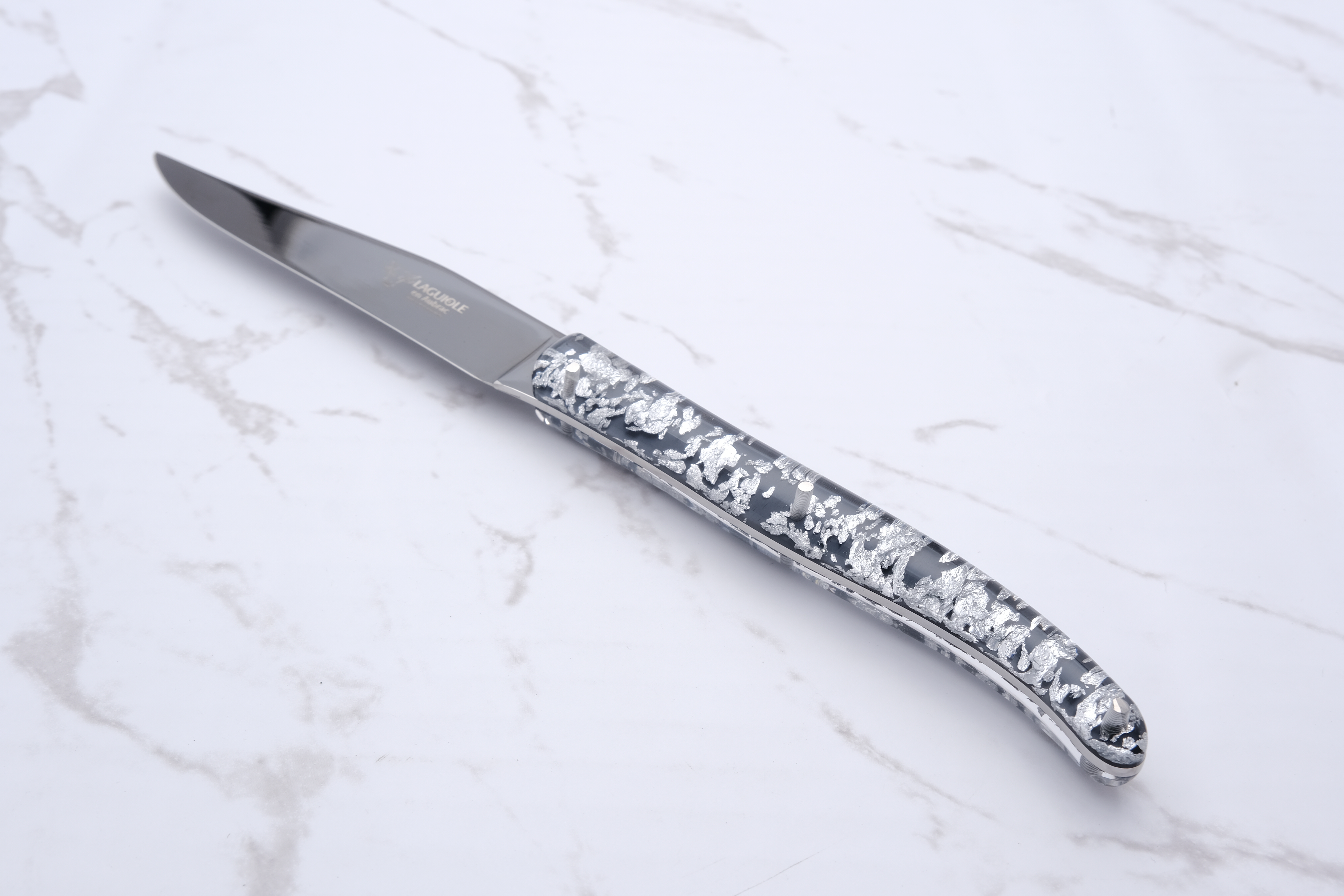 Steakmesser - Silber und Titan