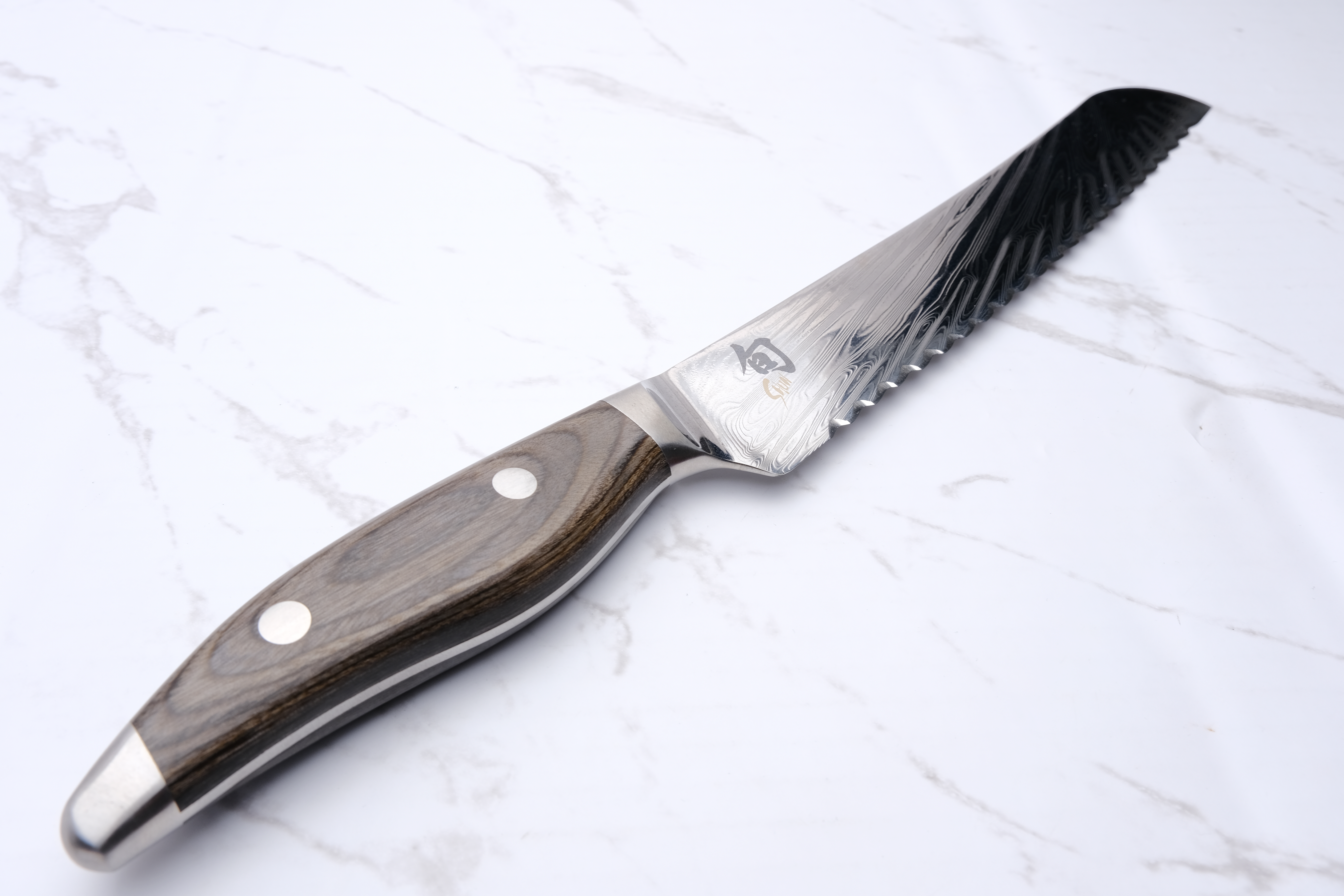 KAI Shun Nagare 23cm Bread Knife