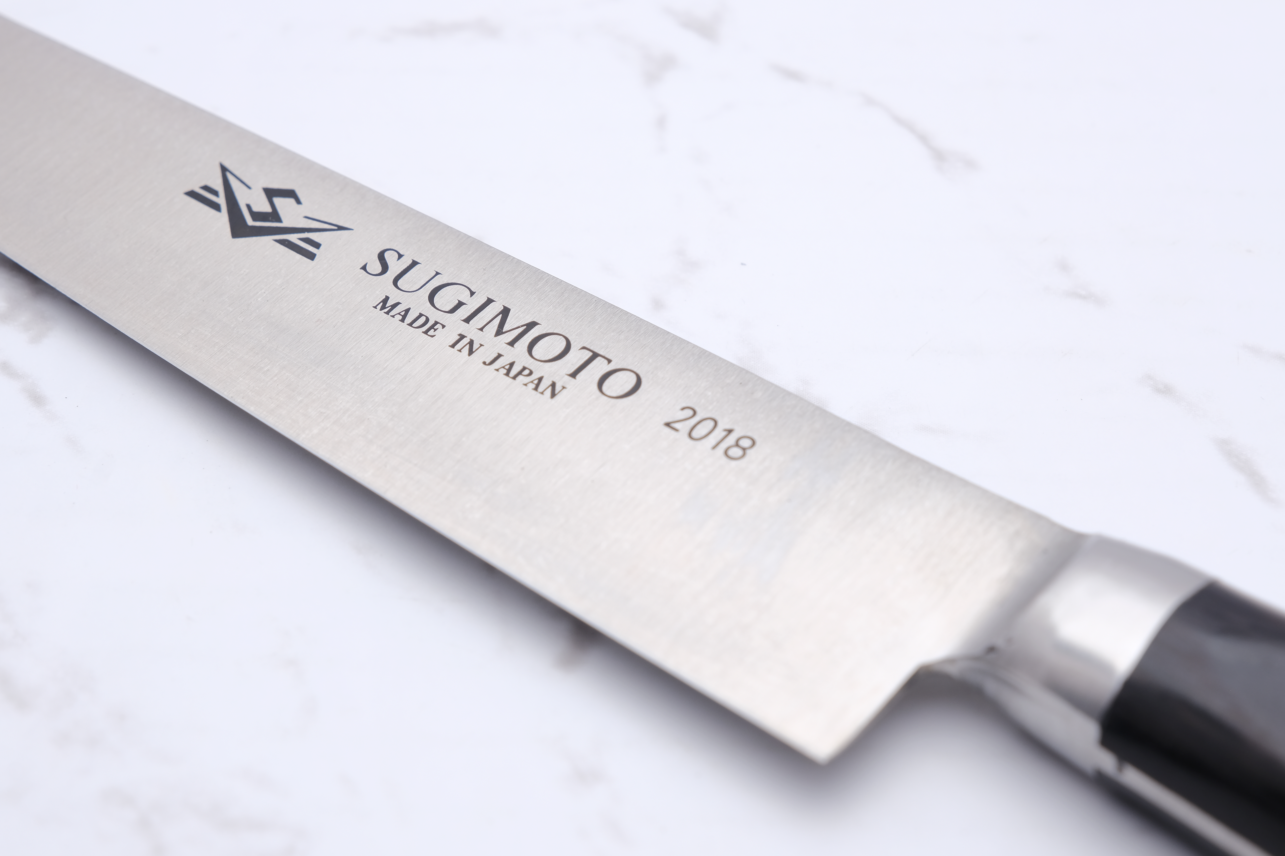 Sugimoto HM 180 Petty - Carbon