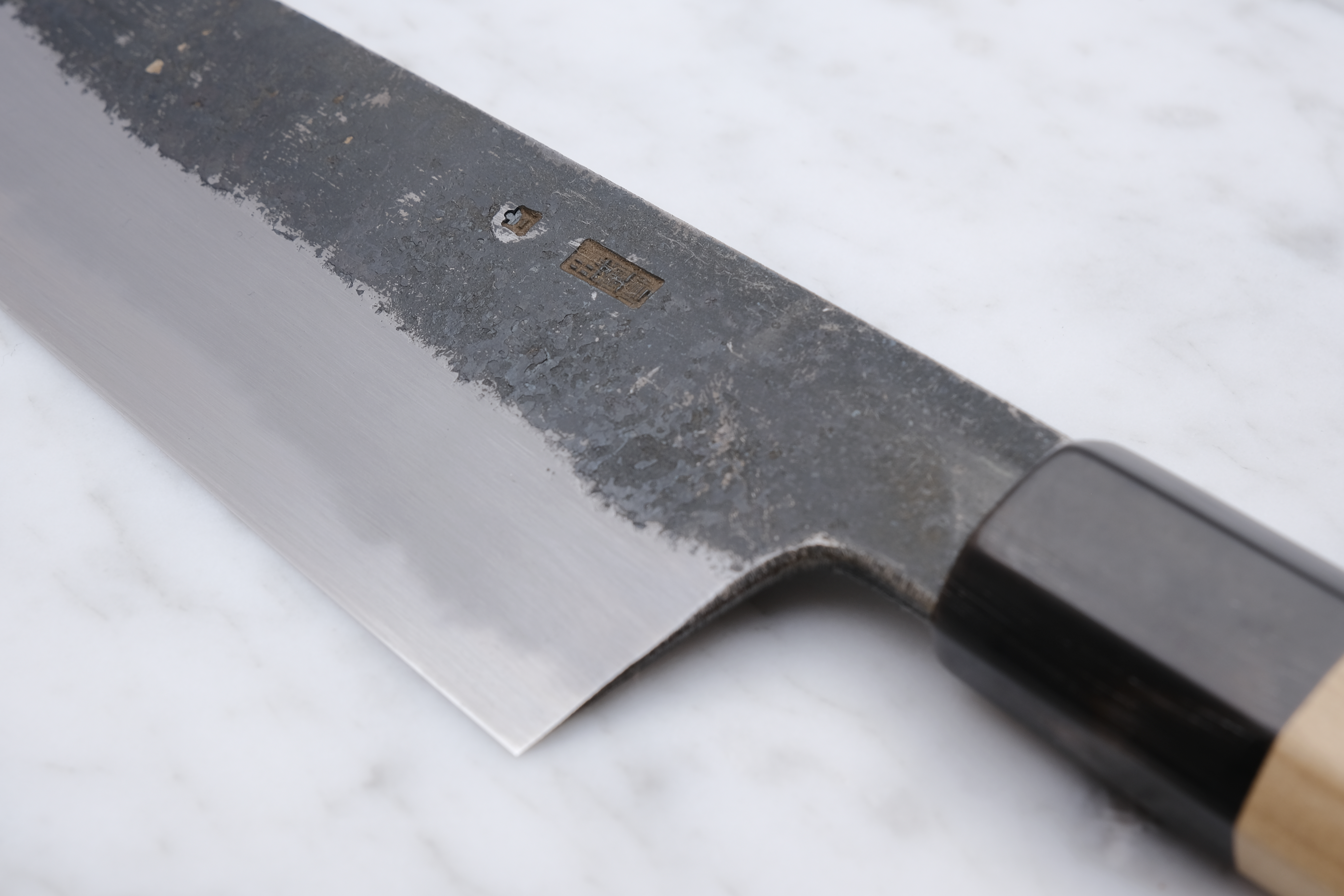 Sakai Kikumori Kikuzuki KU Weiß 2 Gyuto 240mm.