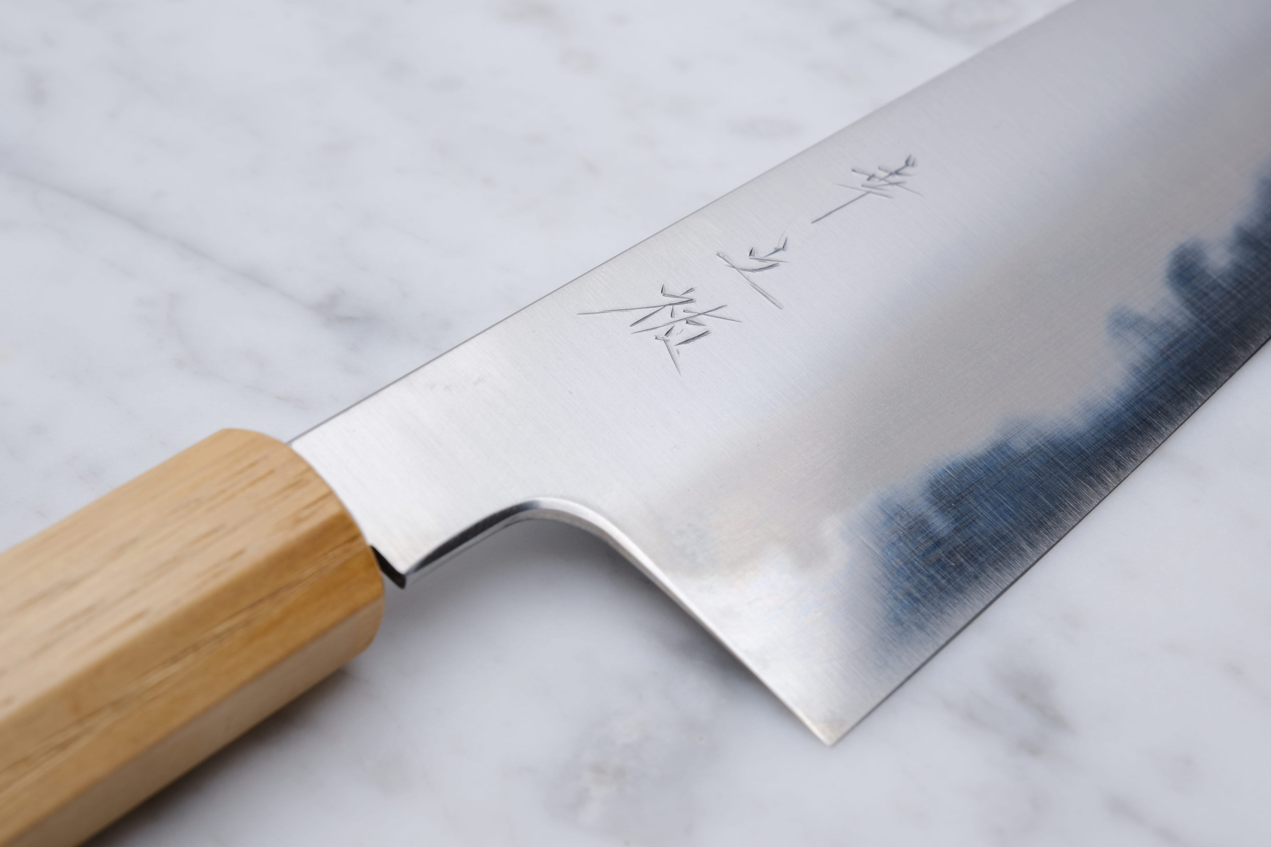 Konosuke WT 225mm Gyuto Shirogami 2 - Kastanie