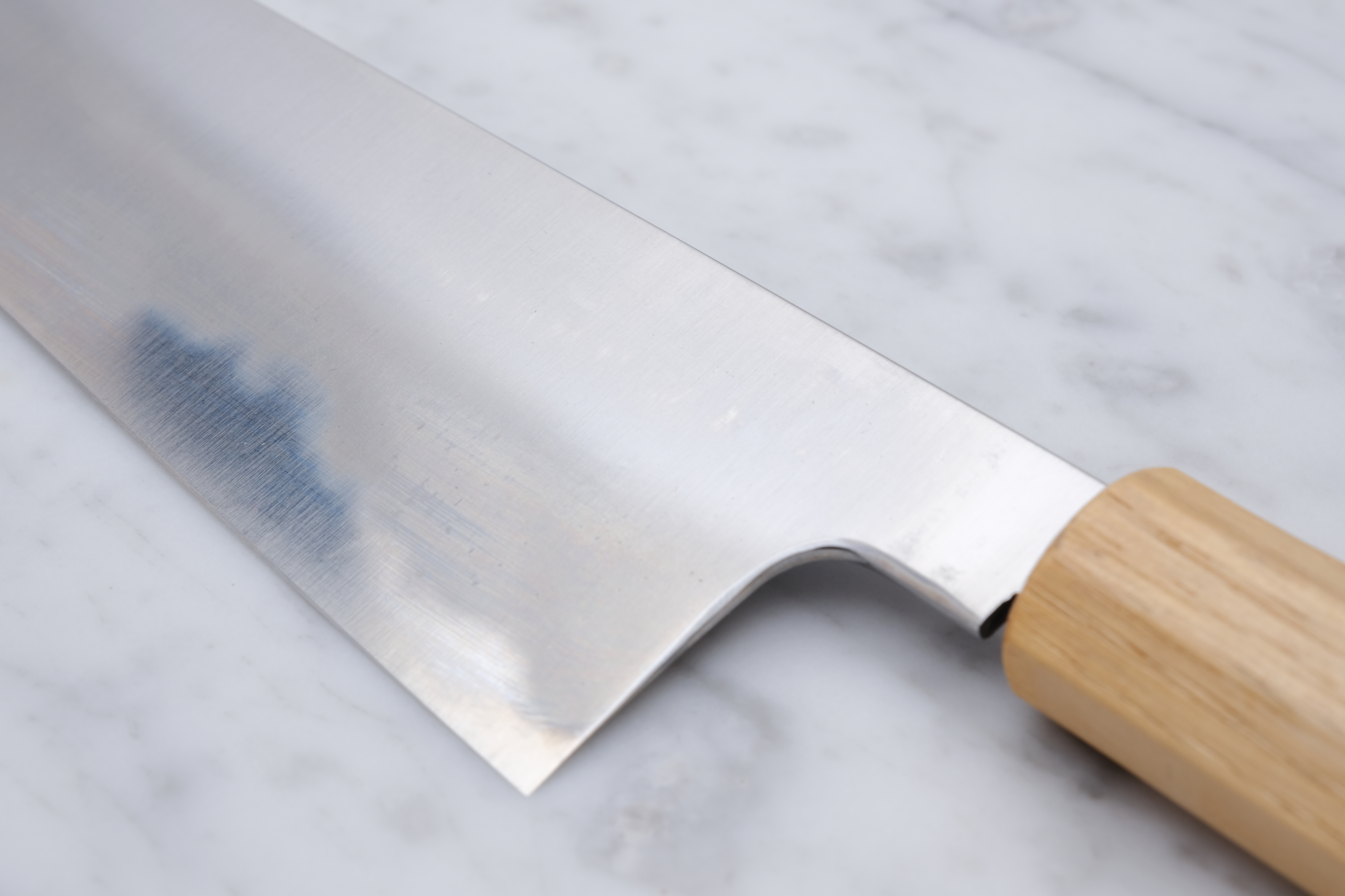 Konosuke WT 225mm Gyuto Shirogami 2 - Kastanie
