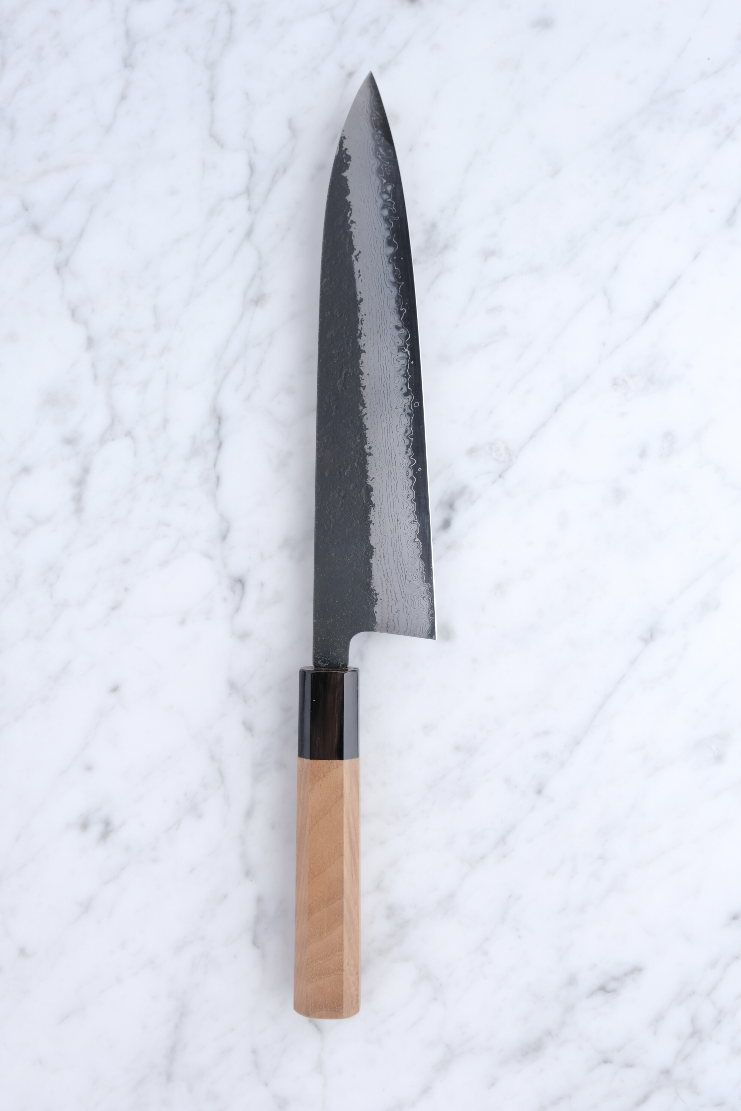 Hatsukokoro Shinkiro Aogami Super Walnuss – 210 mm Gyuto