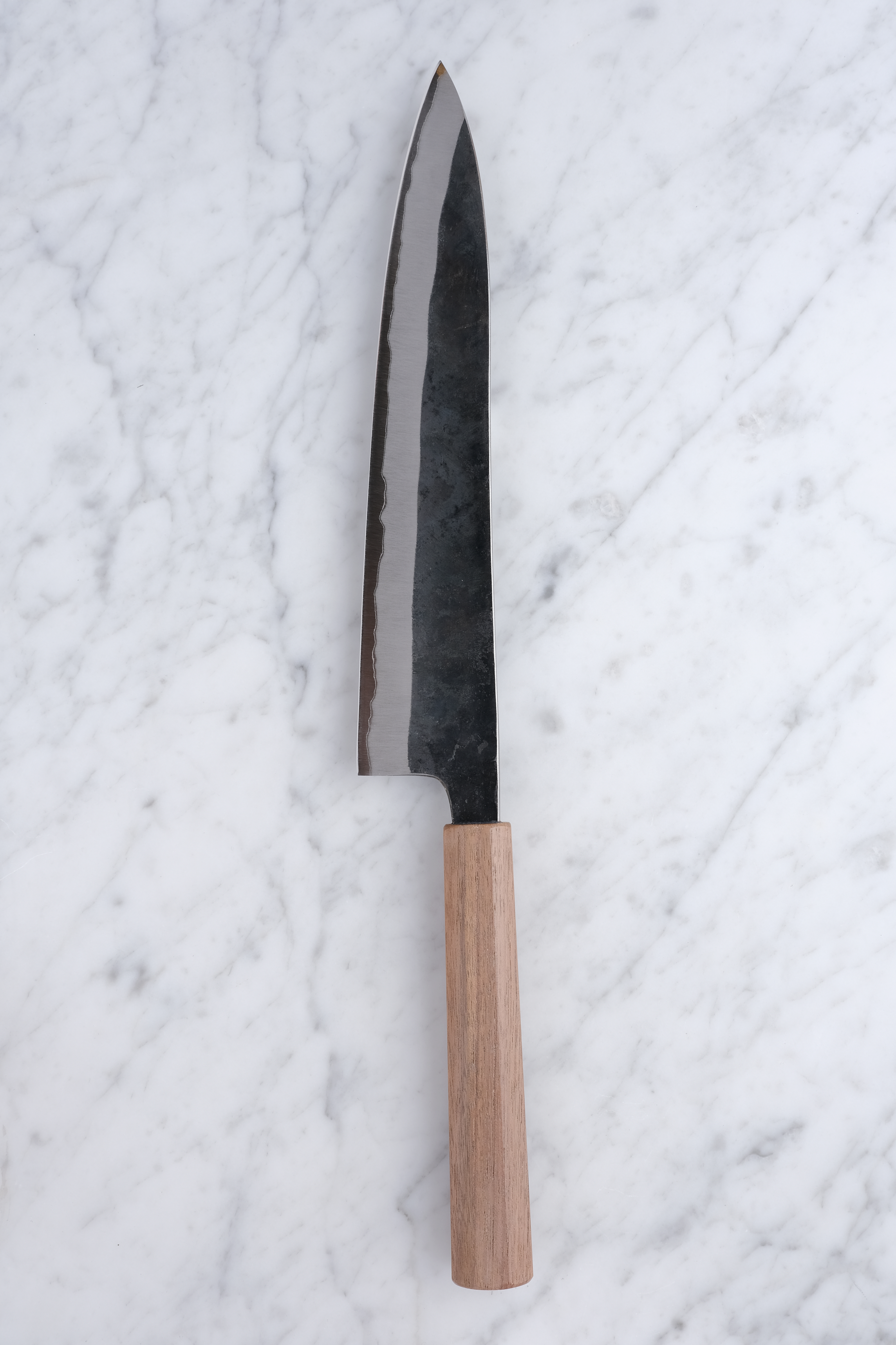 Foodgear Hamono 240 mm Gyuto – Blau 2 Edelstahl plattiert – Griff aus Walnussholz