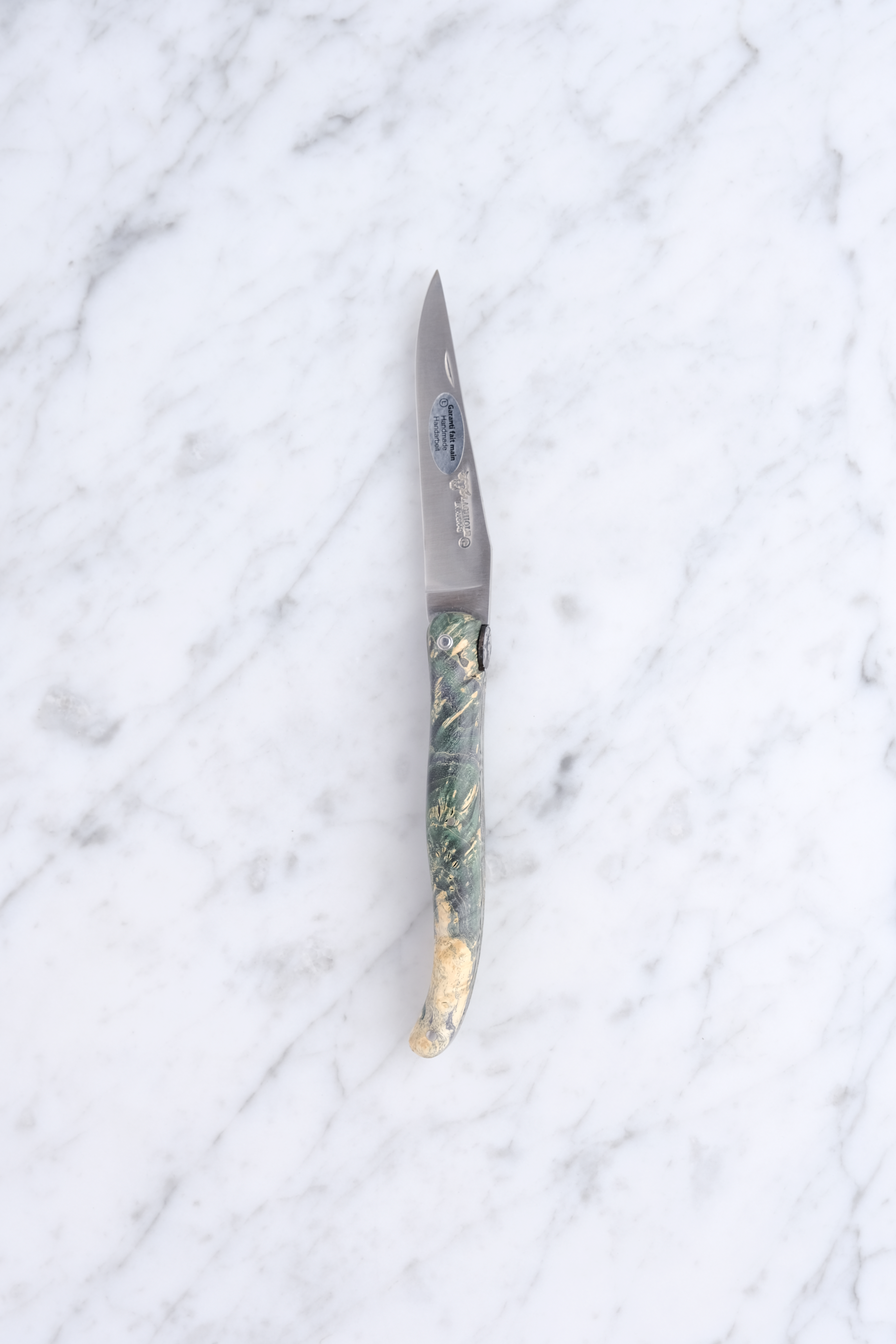 Laguiole Taschenmesser 12cm - Grüner stabilisierter Pappelknopf (Erdthema)