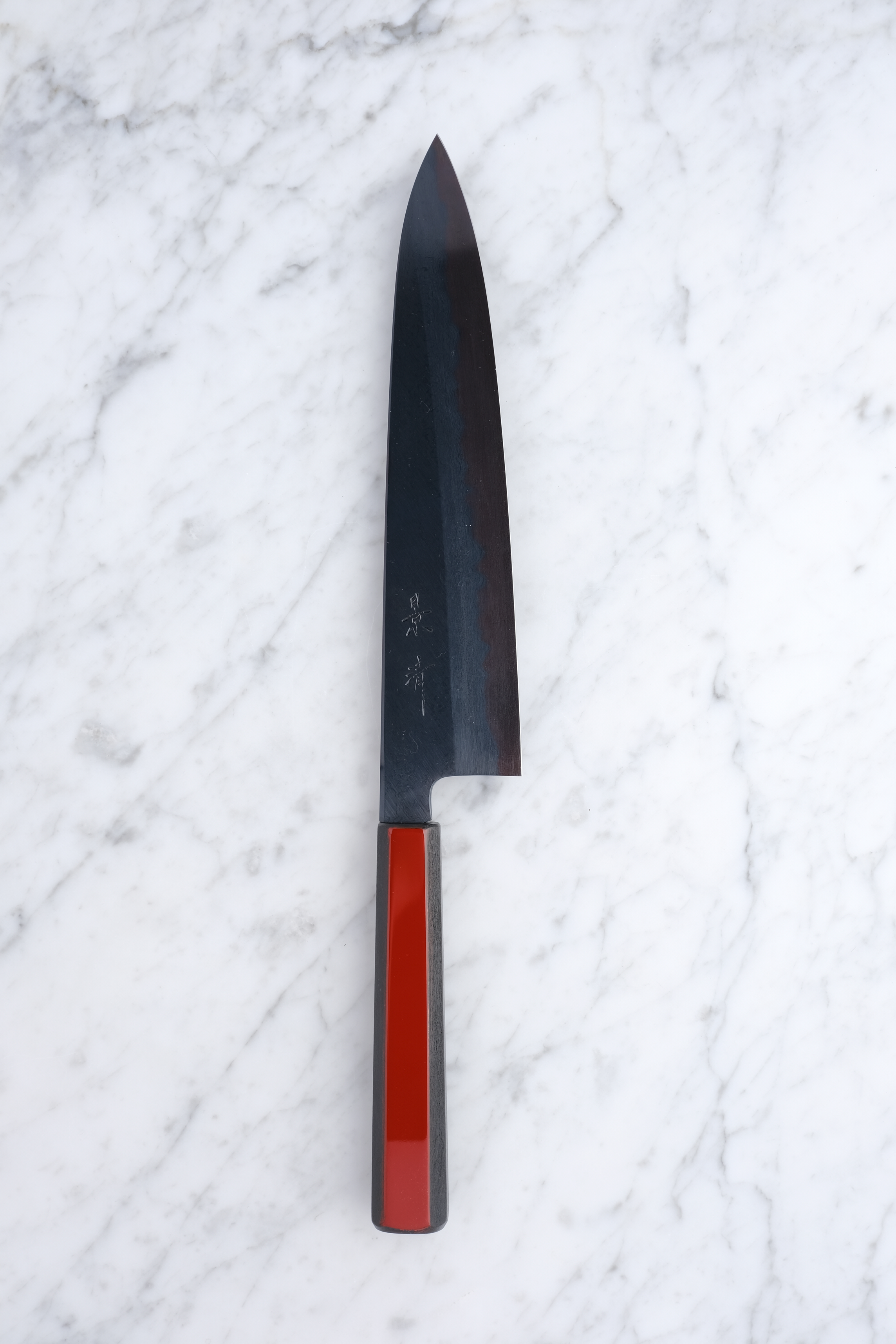Kagekiyo – Blauer #1 Schwarzer Damast 240 mm Gyuto – Akaro-Griff