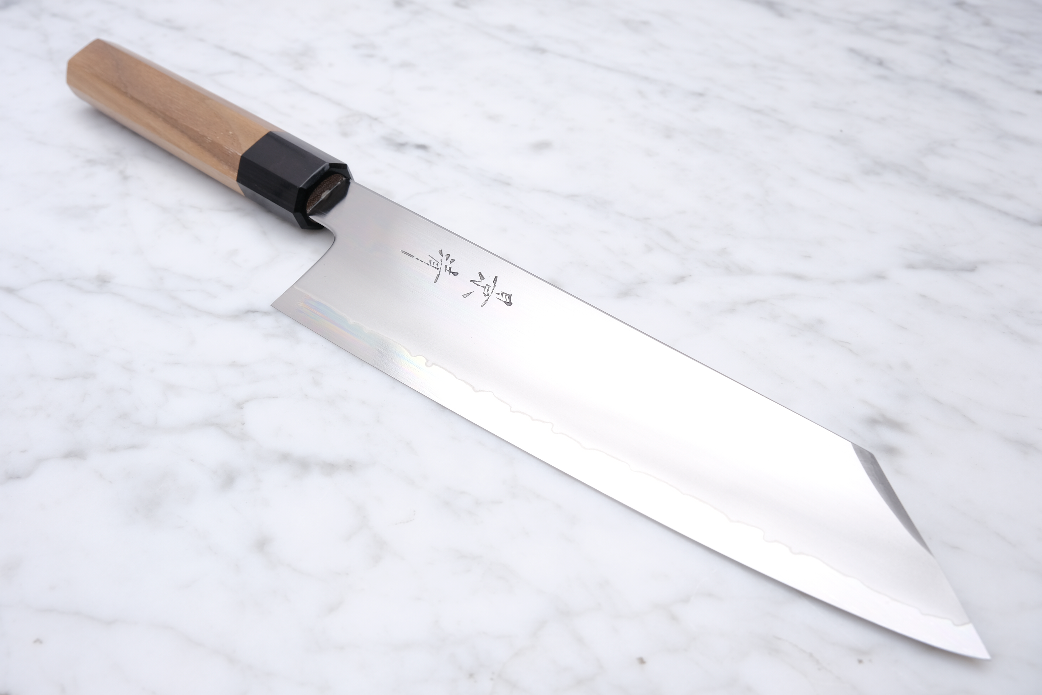 Kagekiyo - SG2 210mm K-tip Gyuto - Walnut Handle