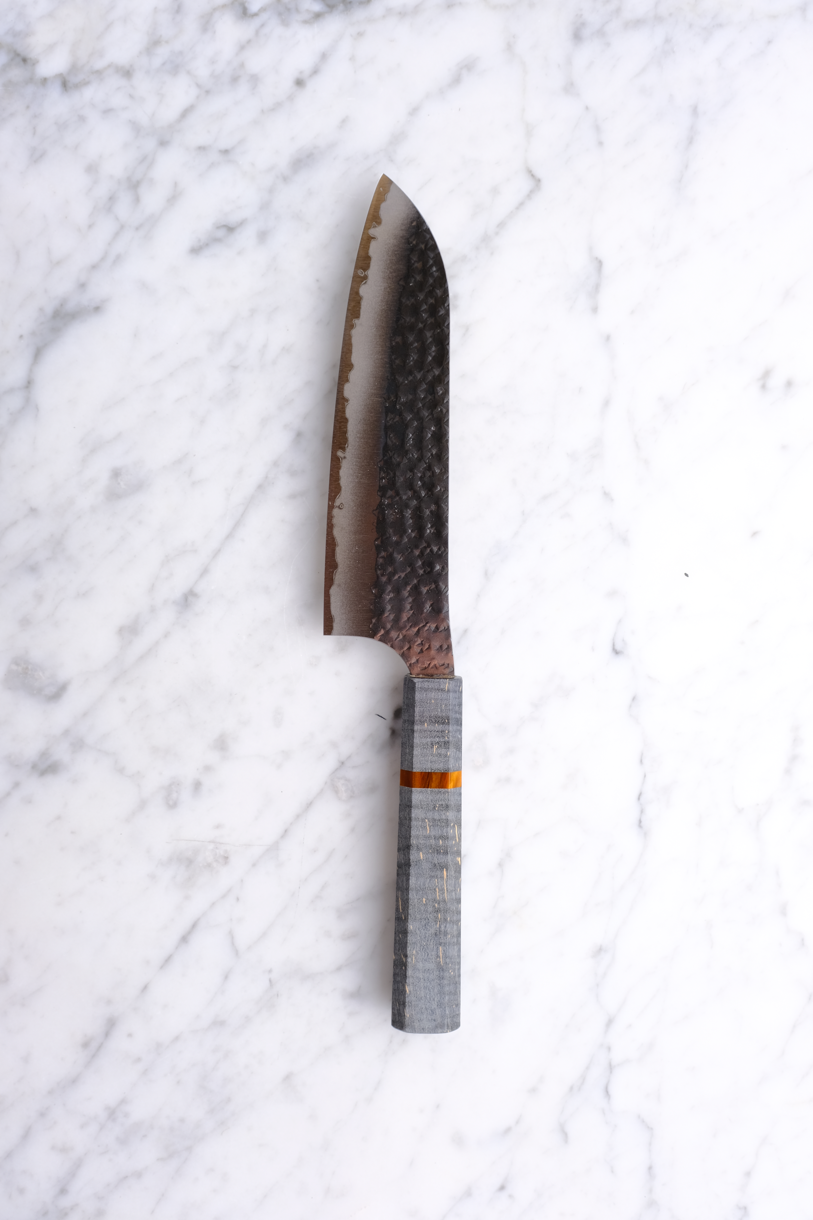 Yu Kurosaki Kokusen Ryu Aogami Super Grå akryl – 170 mm Santoku