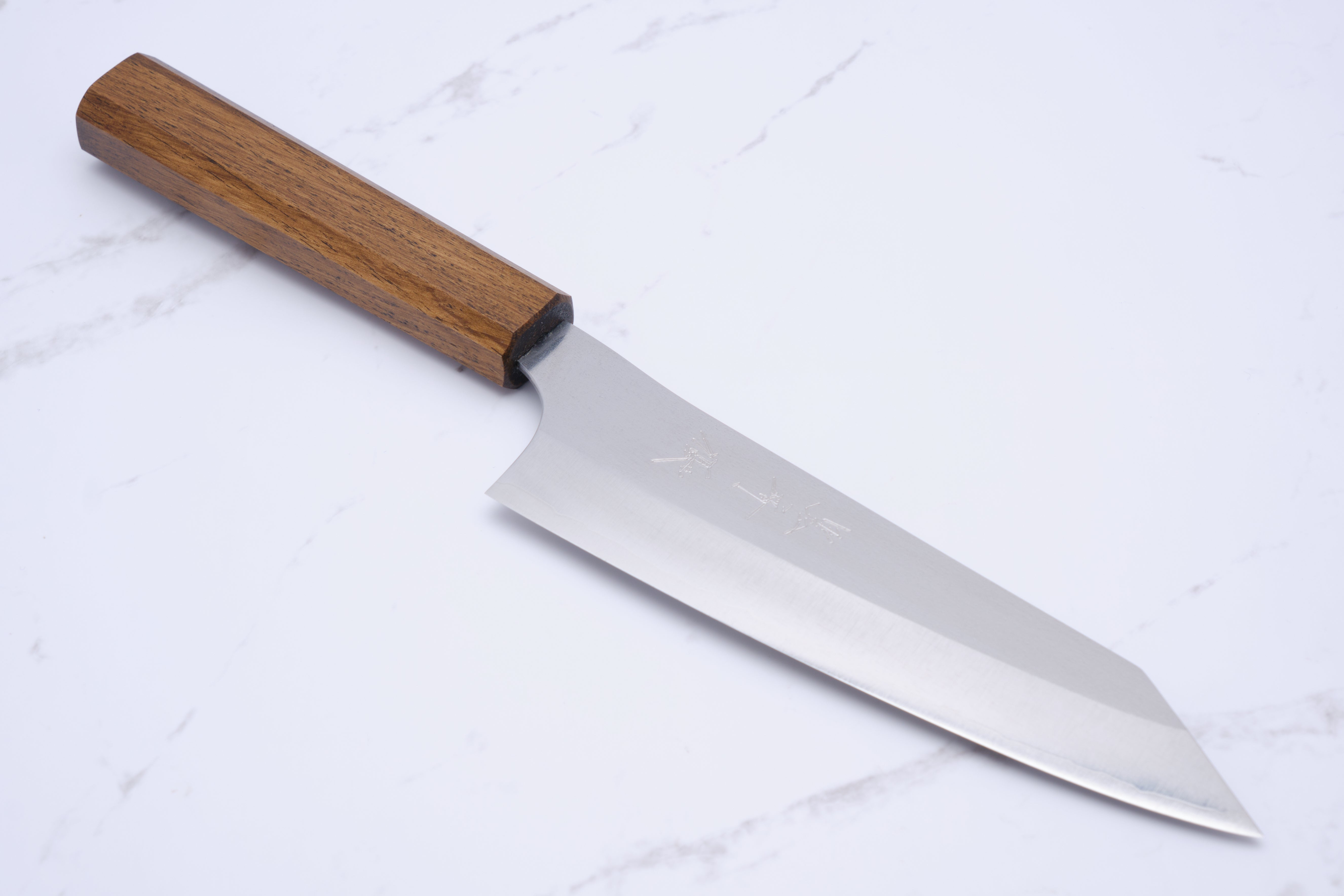 Yu Kurosaki Gekko 170 mm Bunka VGXEOS - Oak