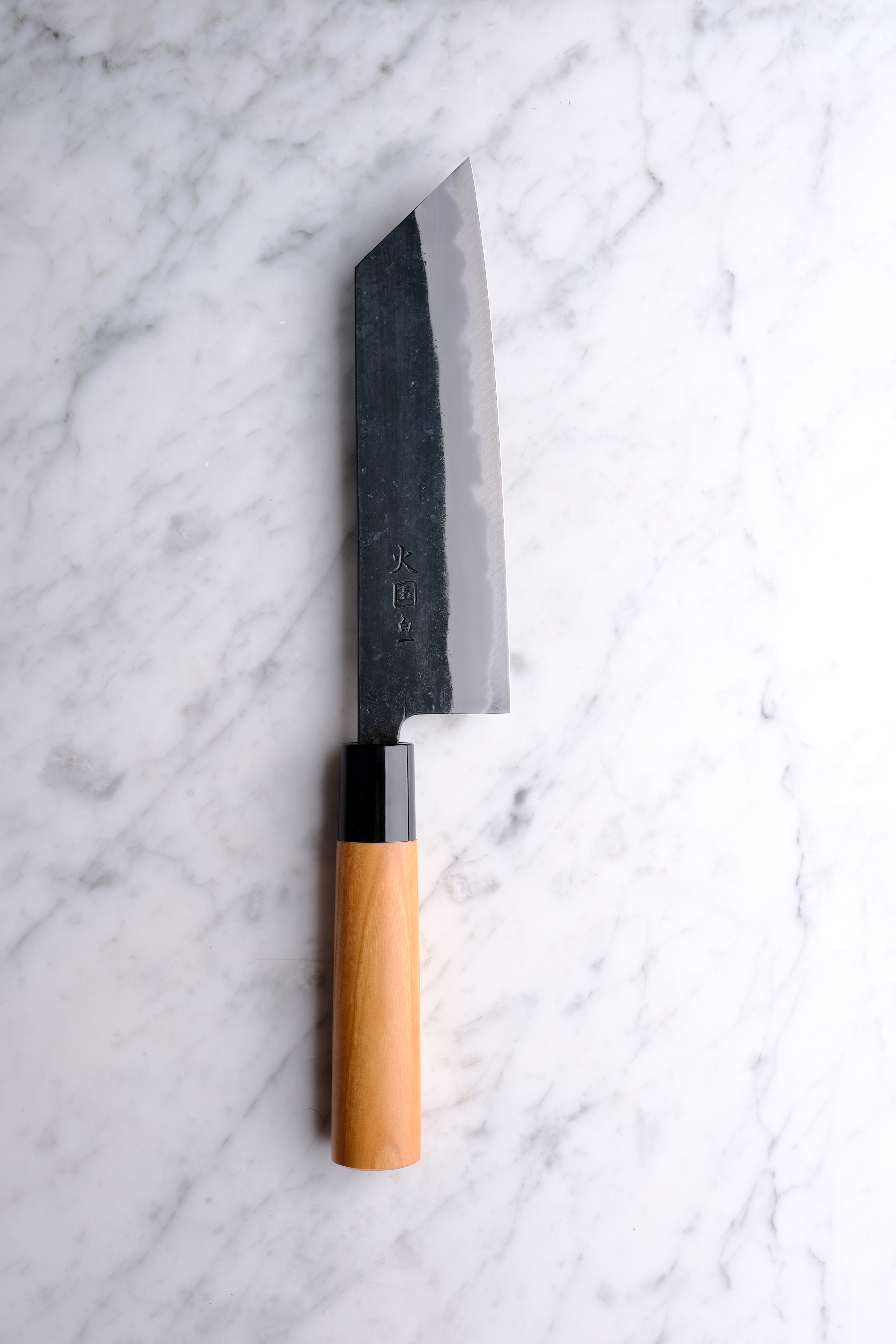 Hinokuni Kurouchi Shirogami 1 - 180 mm Bunka