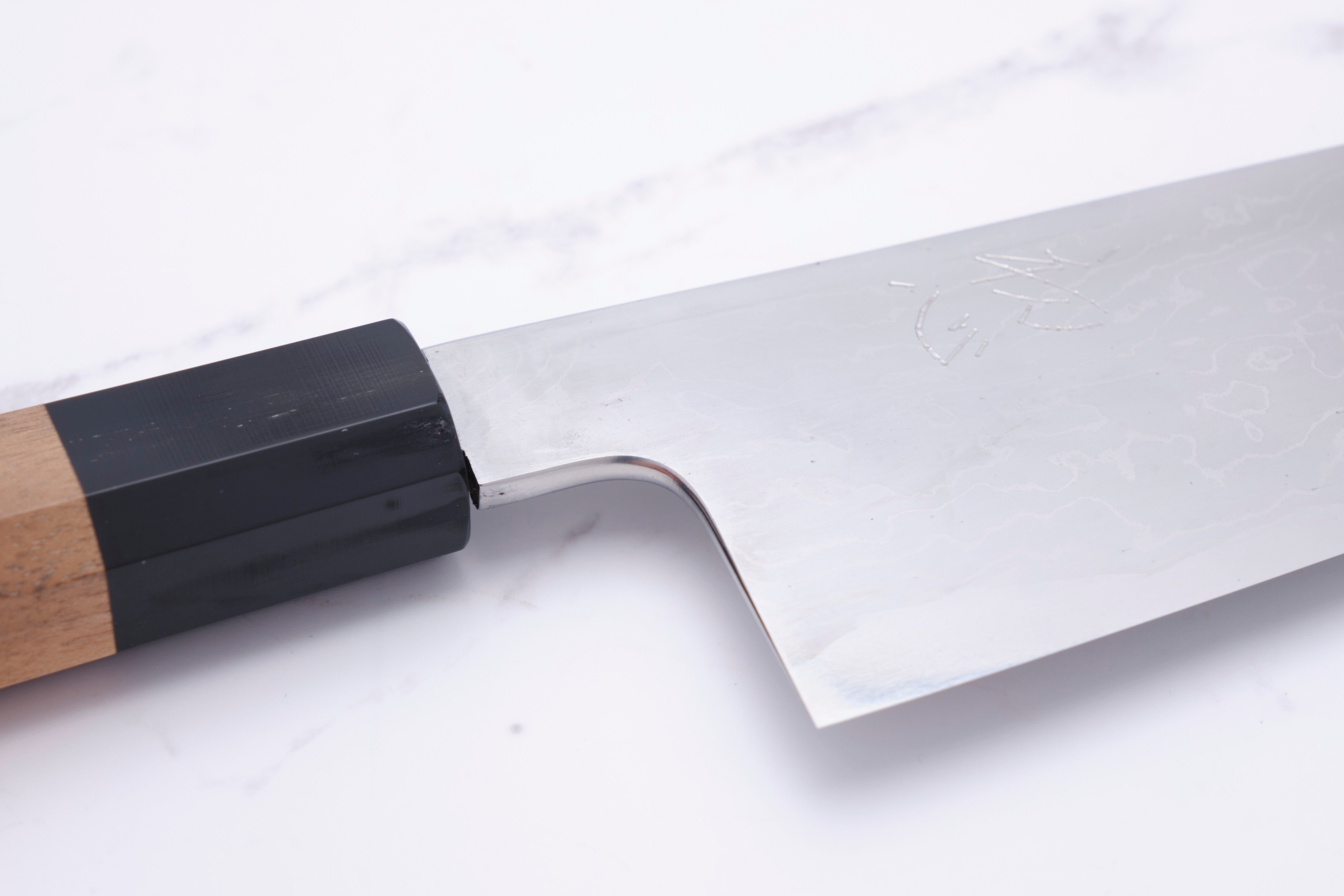 Hatsukokoro Komorebi 210 mm Chef's Knife Damascus Aogami-1