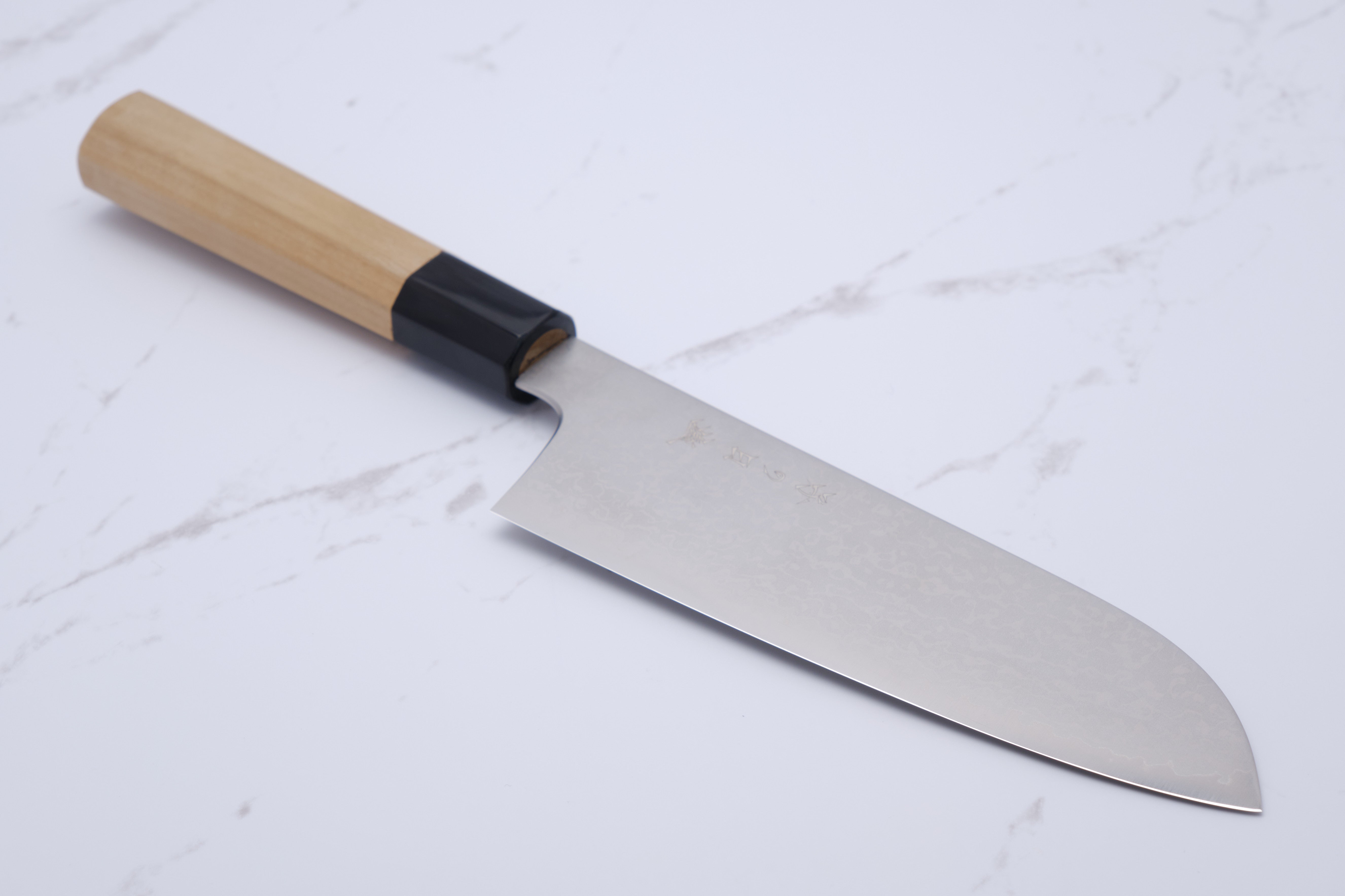 Nenohi 195mm Damascus Santoku