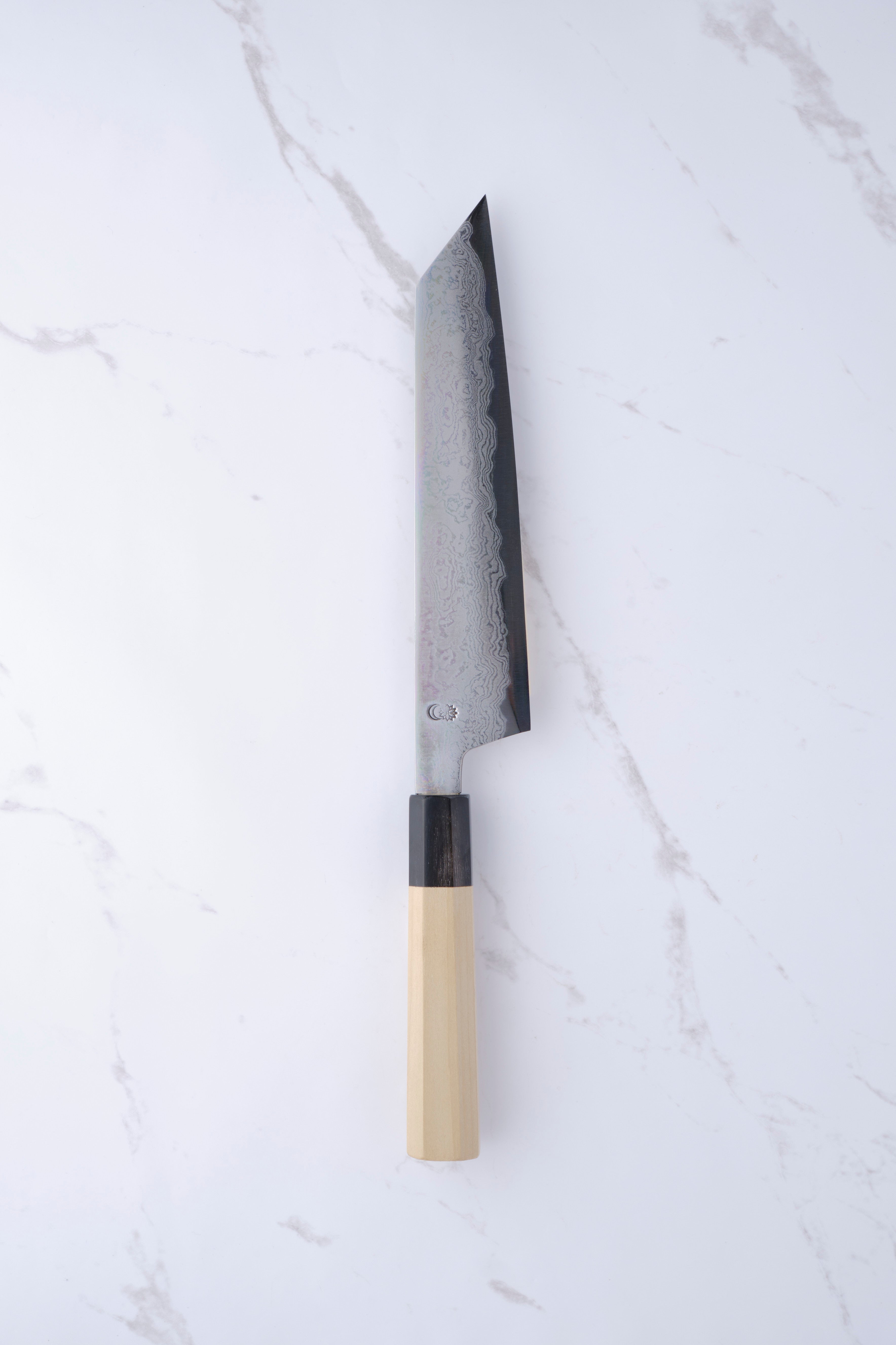 Sakai Kikumori Kikuzuki Uzu Kiritsuke Gyuto 210mm.