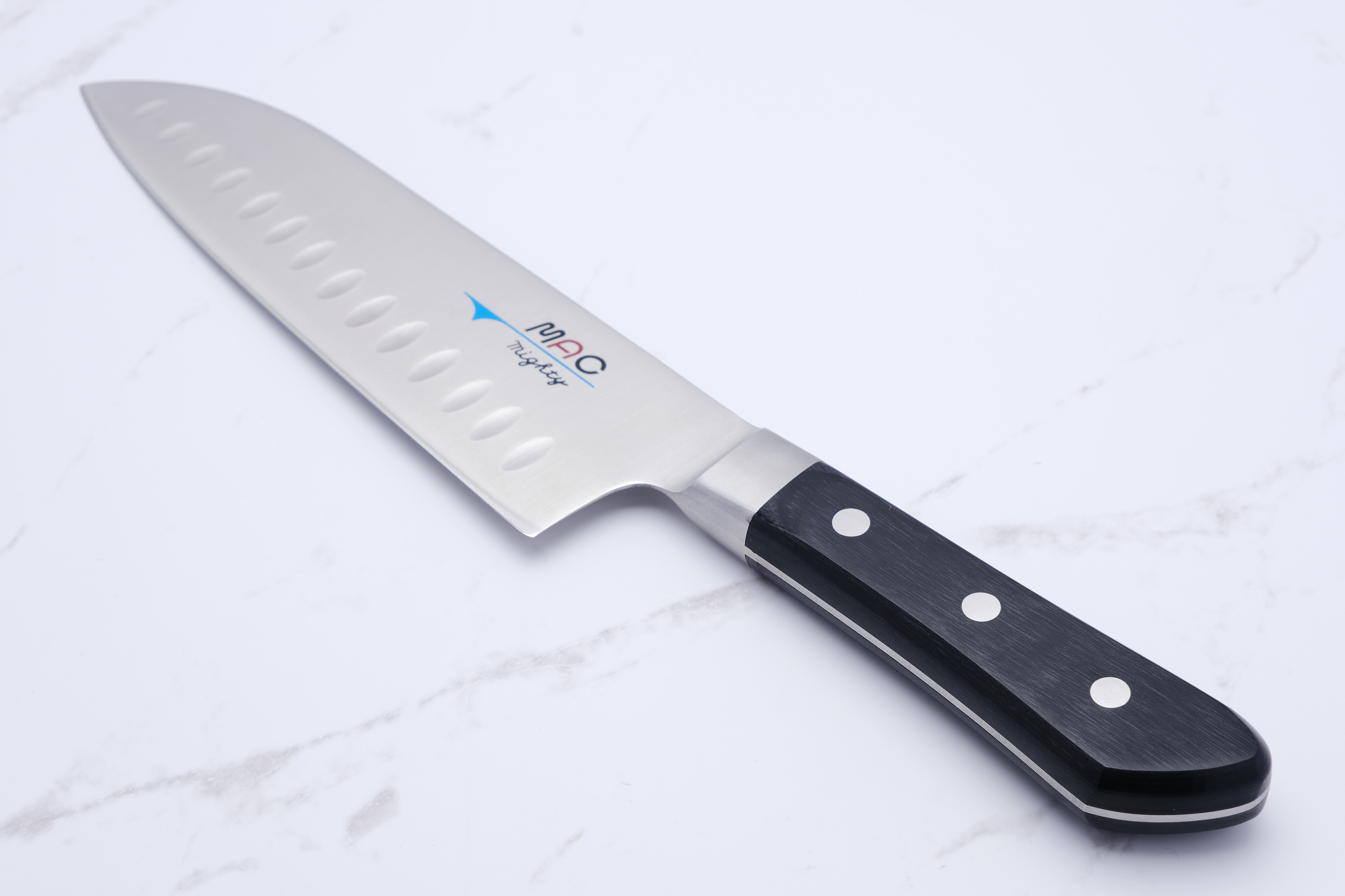 MAC Pro 170 mm Santoku with air cutter